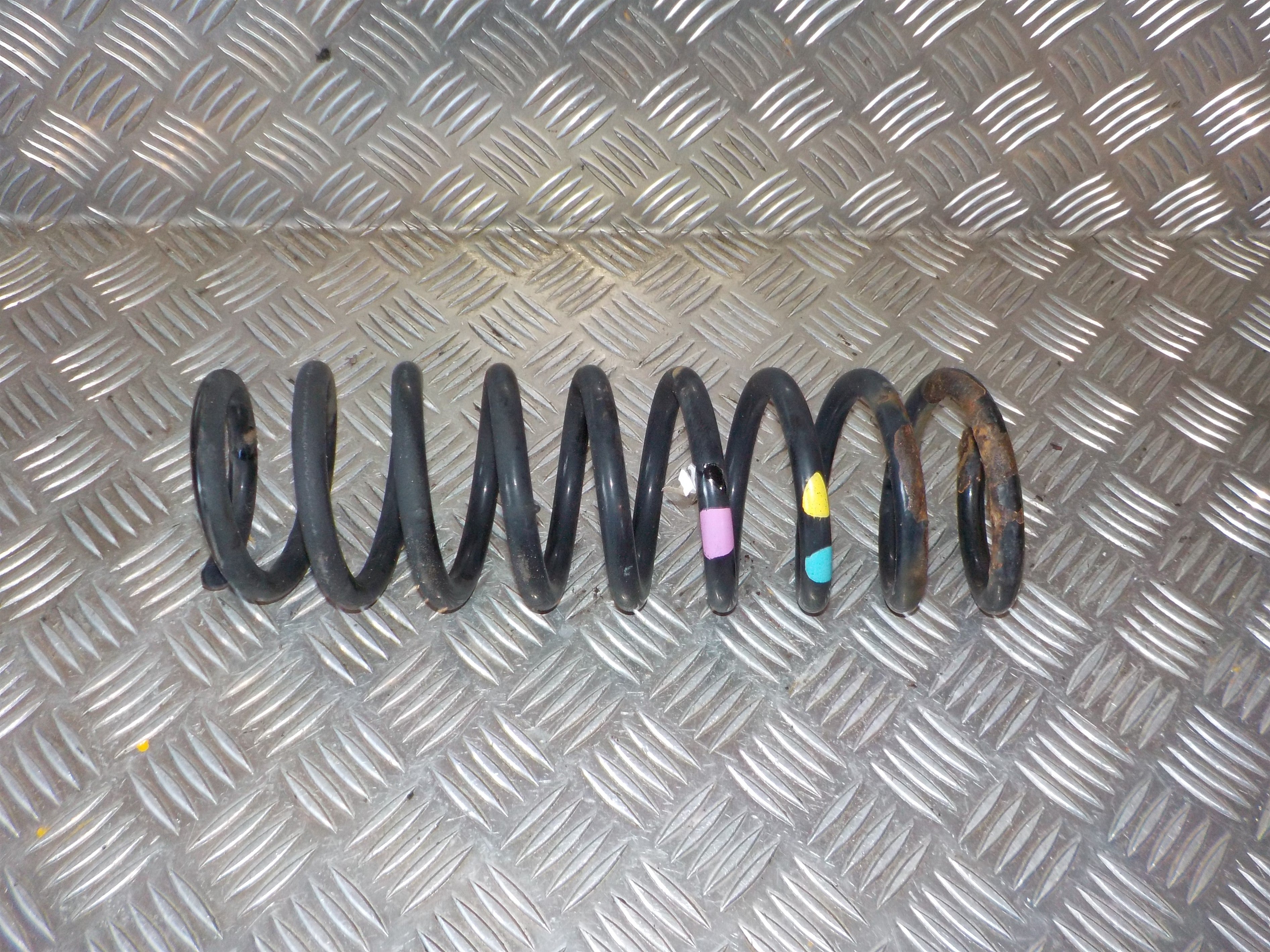 Hyundai I30 Gd Bagfjeder Spiral Med OEM Nr. 55350A6260 Fra Hyundai Ophugger