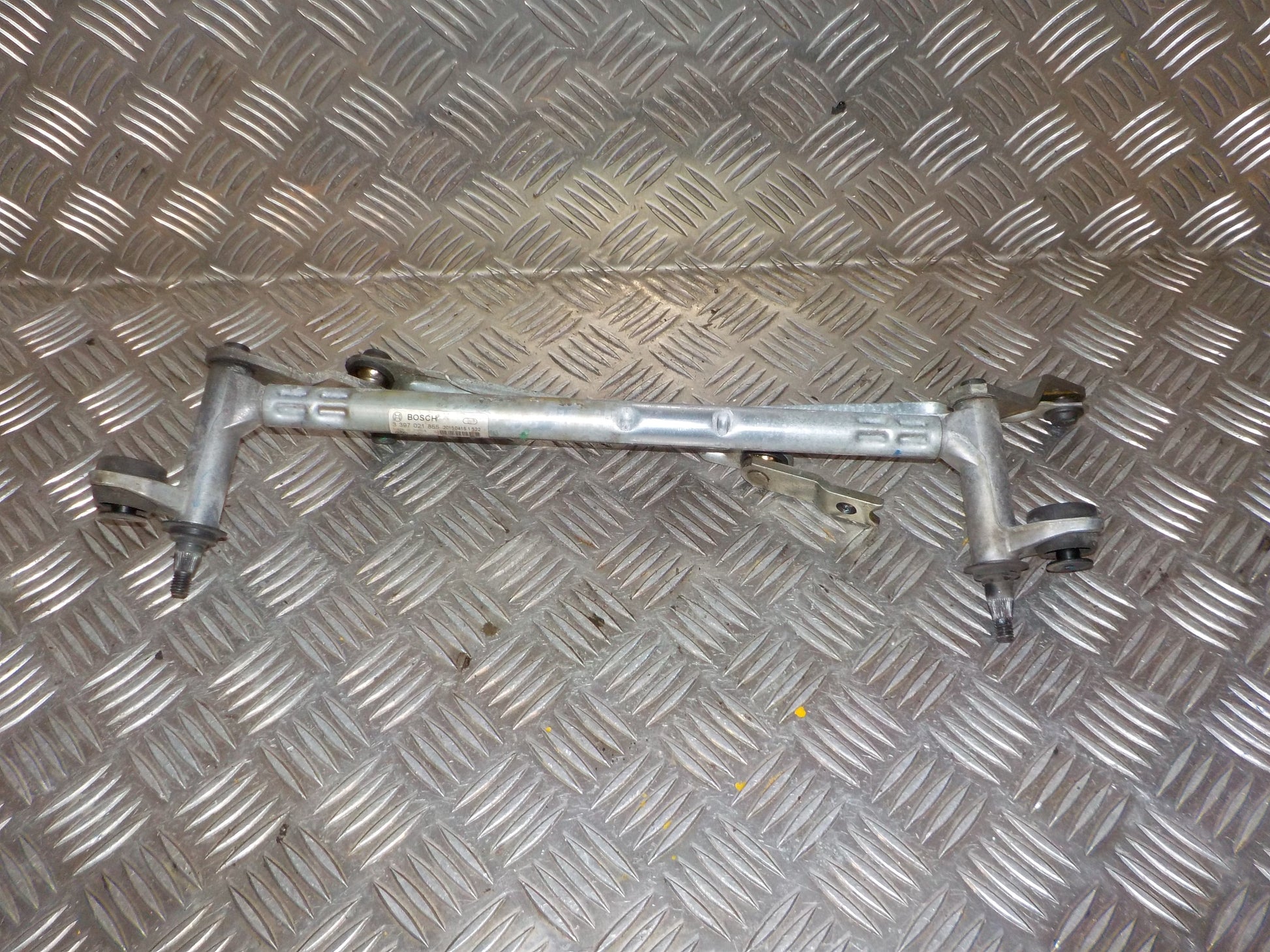 Skoda Citigo Viskertræk Med OEM Nr. 1S1955023D Fra Skoda Ophugger