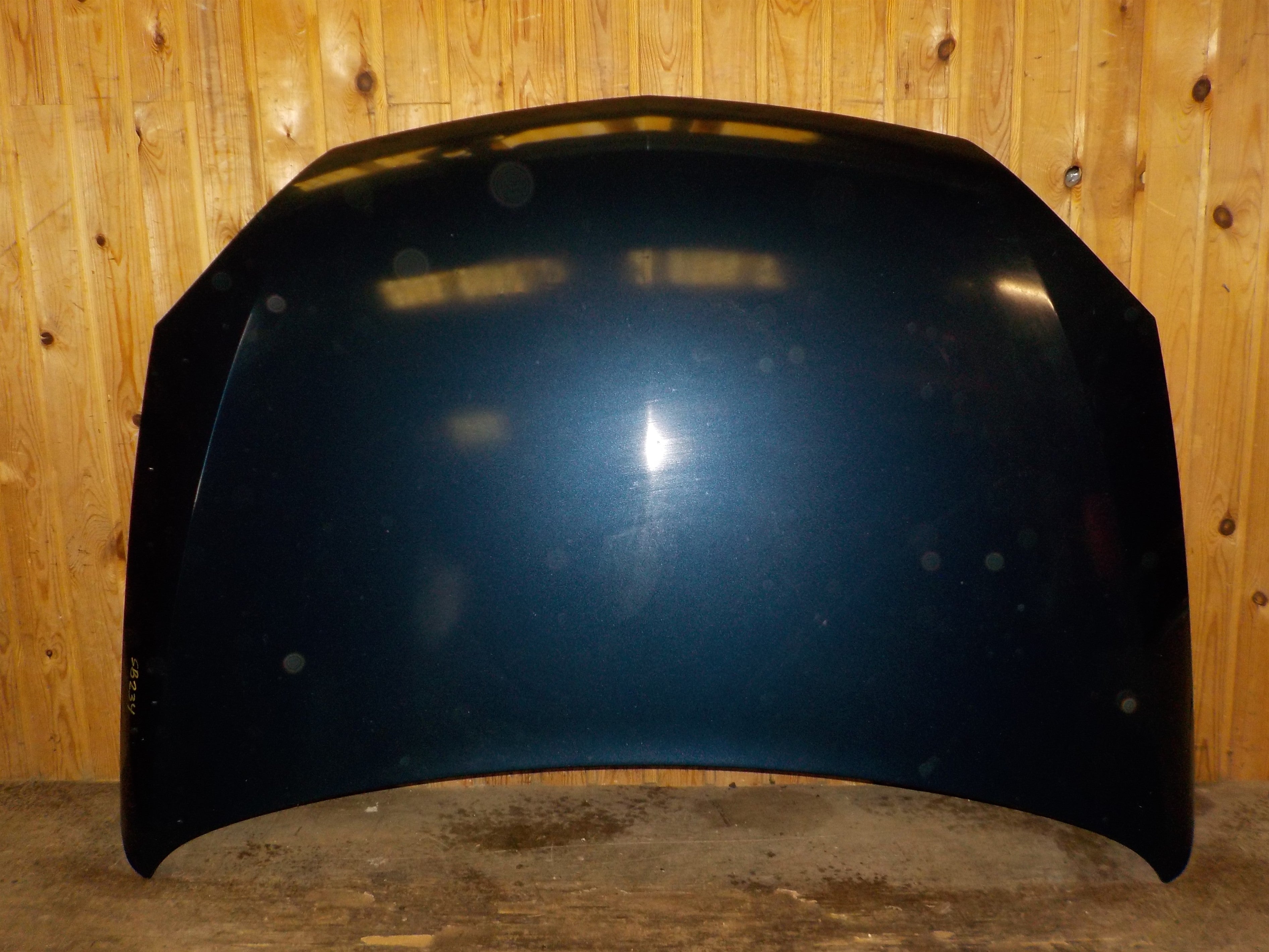 Opel Corsa C Fronthjelm Med OEM Nr. 9196450 Fra Opel Ophugger