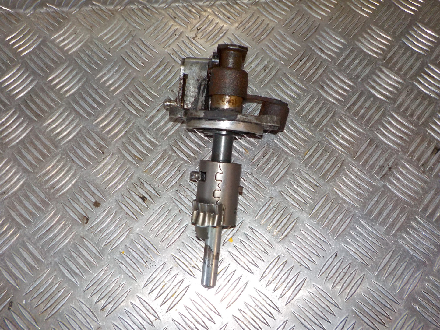 Mitsubishi Colt Gearskifte Med OEM Nr. Ophugger Fra Mitsubishi Ophugger