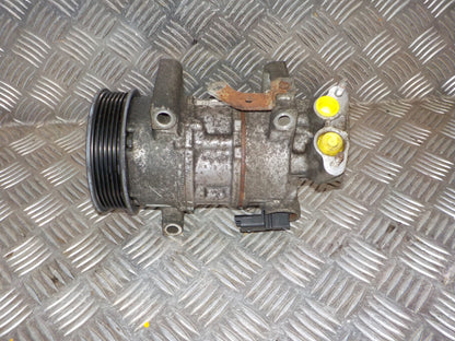 Peugeot 208 Aircondition Pumpe Med OEM Nr. 9672247080 Fra Peugeot Ophugger