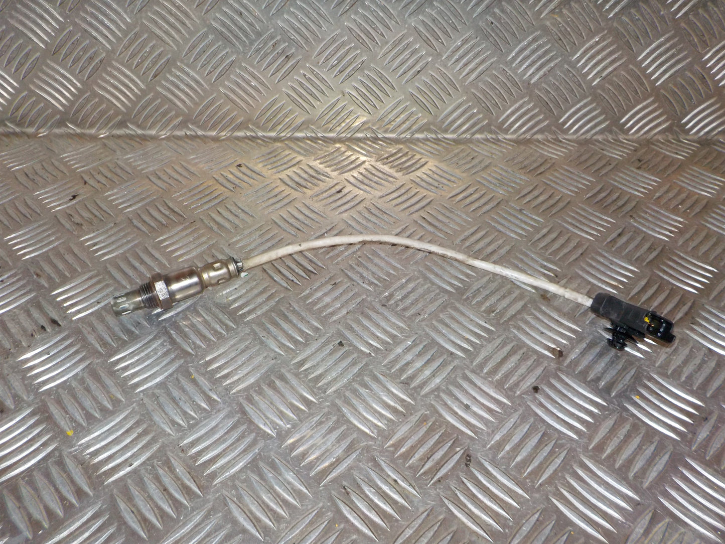 Peugeot 208 Lambda Sonde/Nox Sensor Med OEM Nr. 9673438580 Fra Peugeot Ophugger