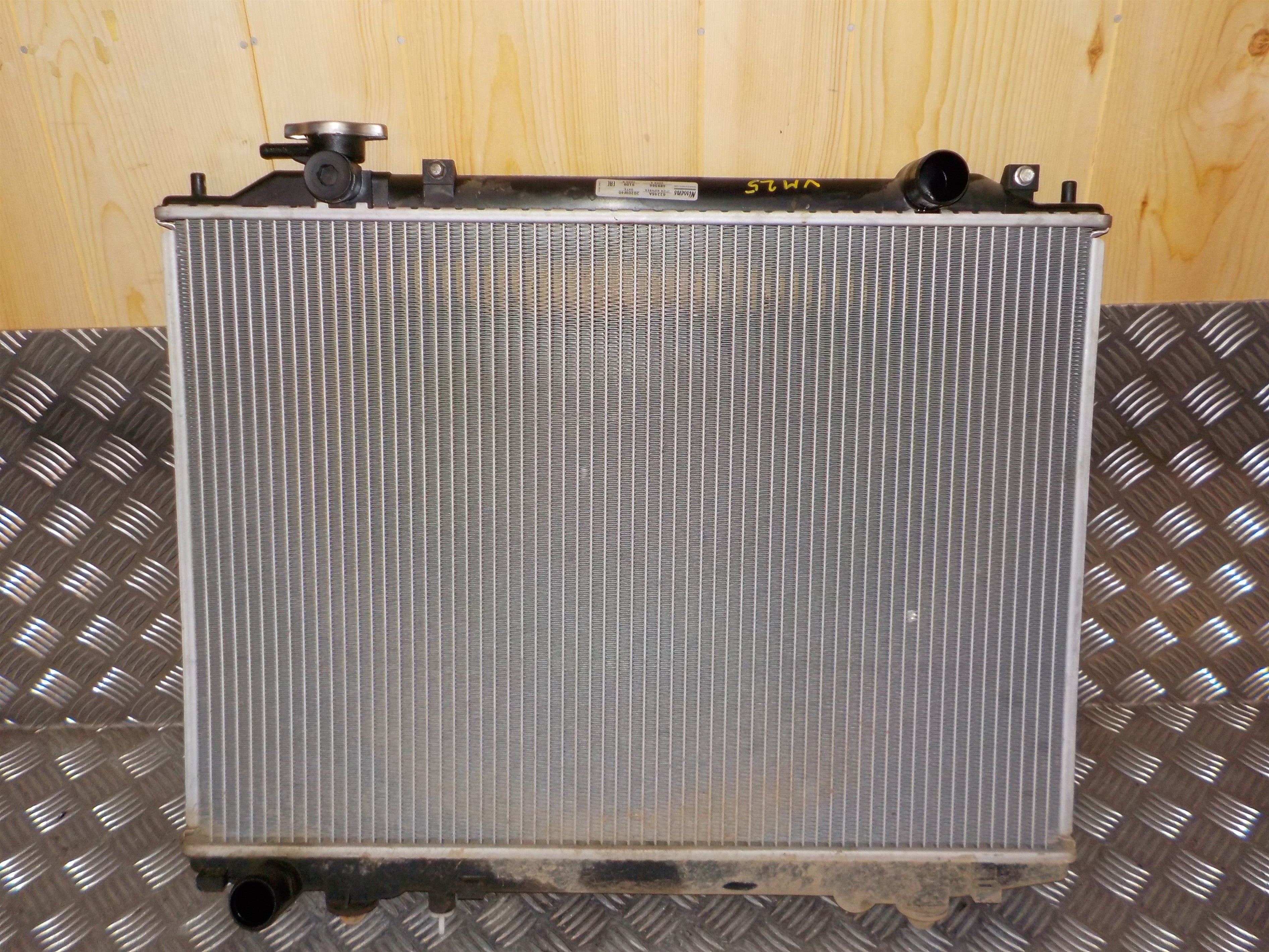 Mazda Pickup B Køler Med OEM Nr. WL8515200A Fra Mazda Ophugger