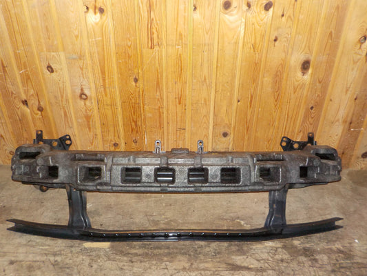 VW Passat 3C Forkofanger Rå Med OEM Nr. 3C0807109D Fra VW Ophugger