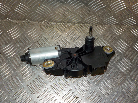 VW Caddy 2K Bagrudevisker Motor Med OEM Nr. 2K0955712B Fra VW Ophugger