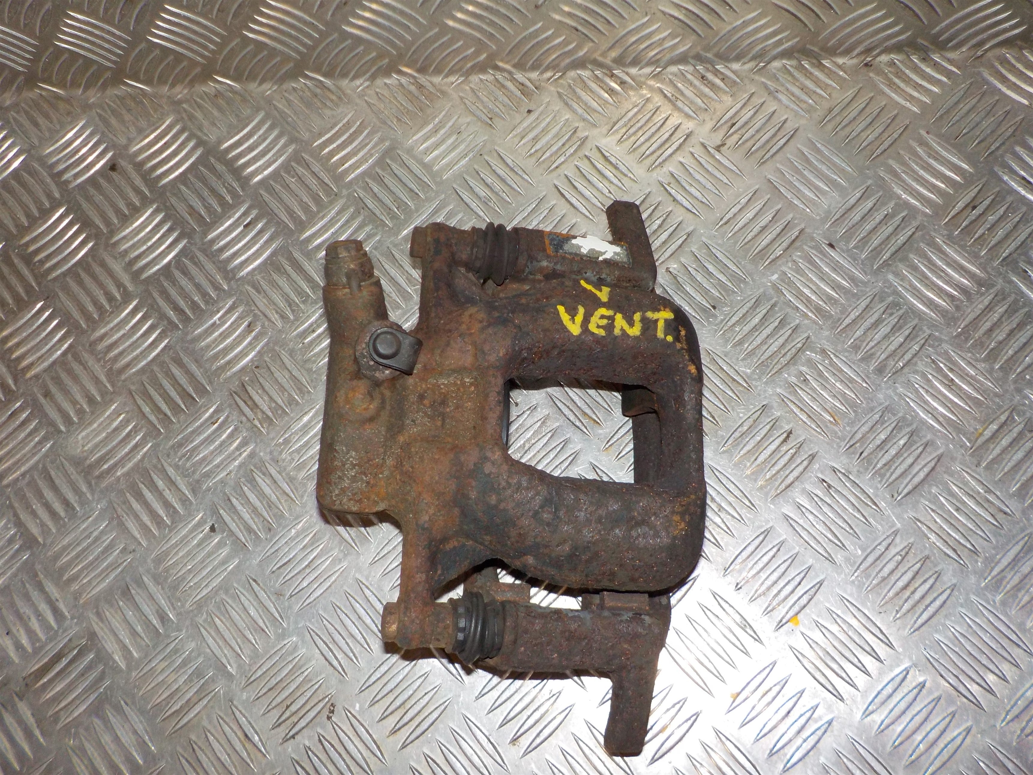 Peugeot 407 Bremsekaliber Vf Med OEM Nr. 4401H2 Fra Peugeot Ophugger
