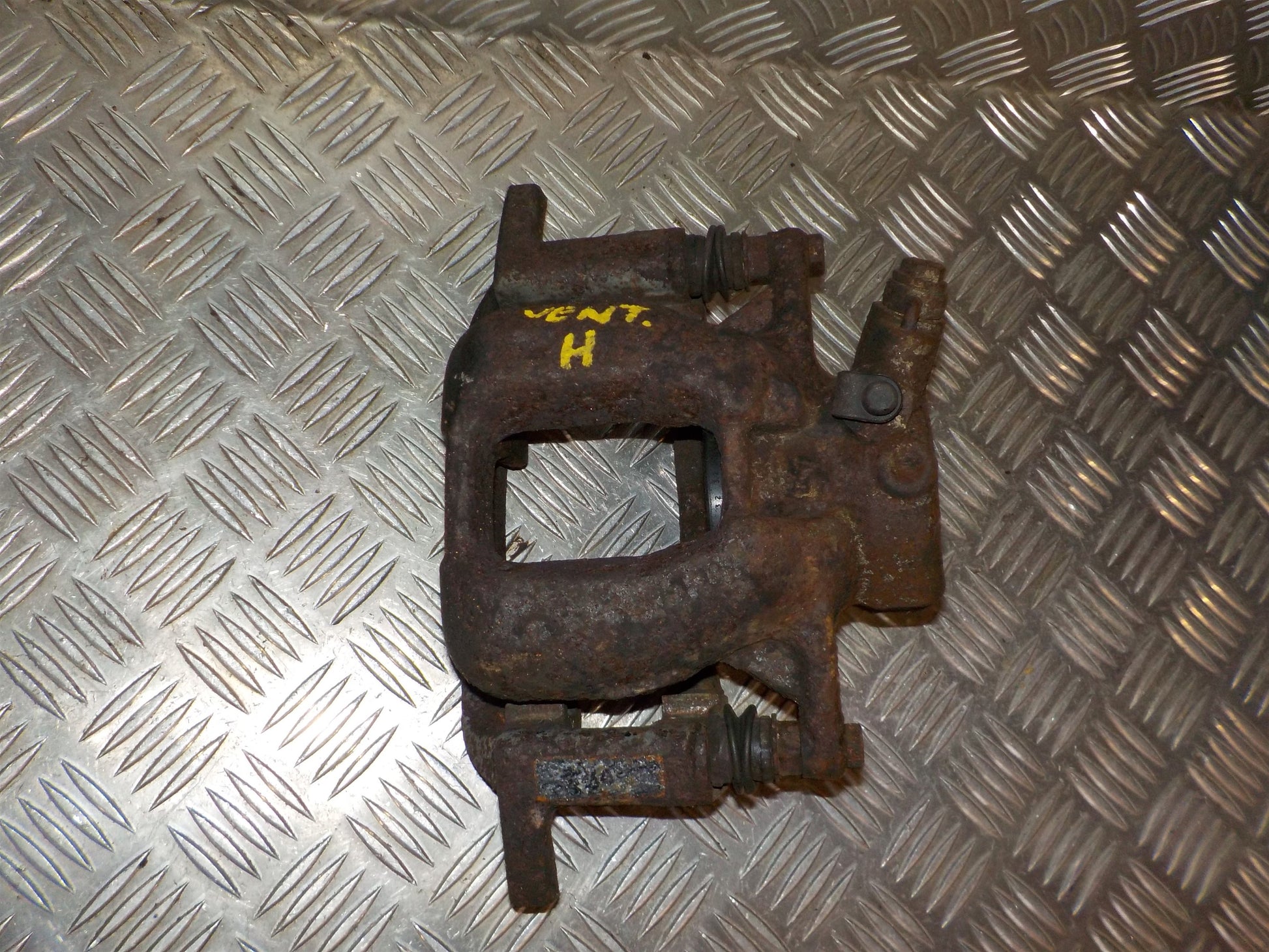 Peugeot 407 Bremsekaliber HF Med OEM Nr. 4401H3 Fra Peugeot Ophugger