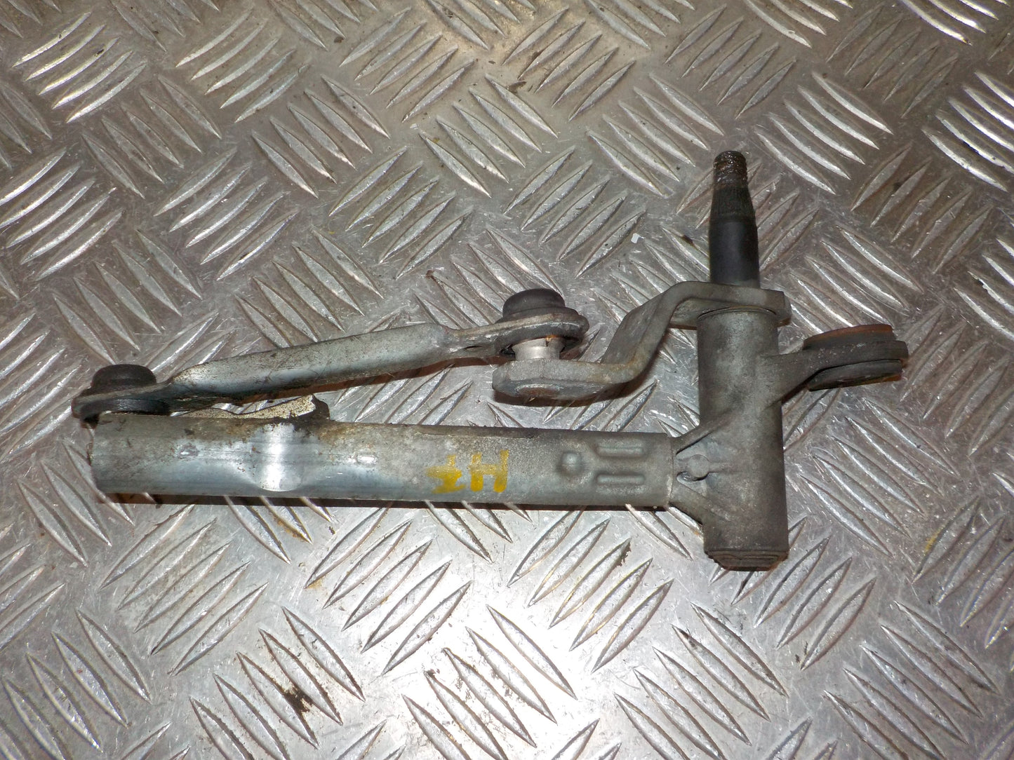 Peugeot 407 Viskertræk Med OEM Nr. Ophugger Fra Peugeot Ophugger