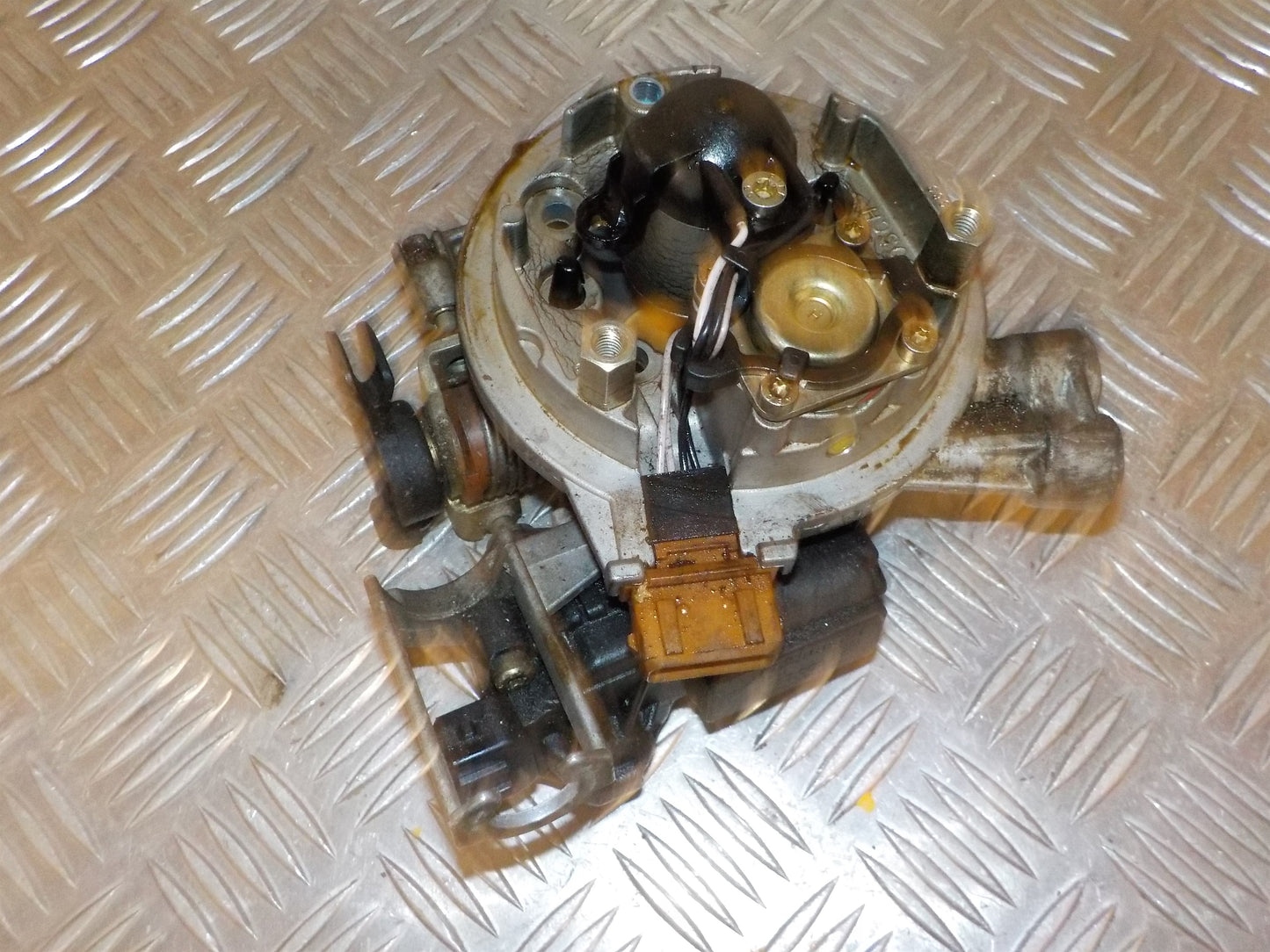 VW Golf 3 1H Indspr. Monopoint Med OEM Nr. 0458261160 Fra VW Ophugger