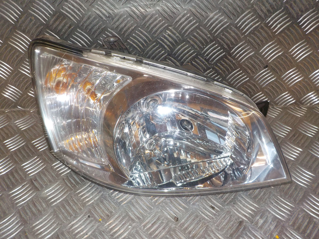 Hyundai Getz Forlygte Med OEM Nr. 921201C010 Fra Hyundai Ophugger