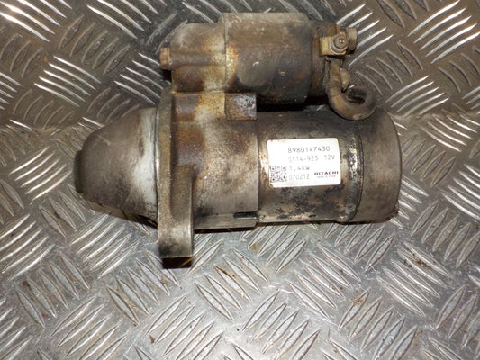 Opel Corsa D Starter Med OEM Nr. 98014743 Fra Opel Ophugger