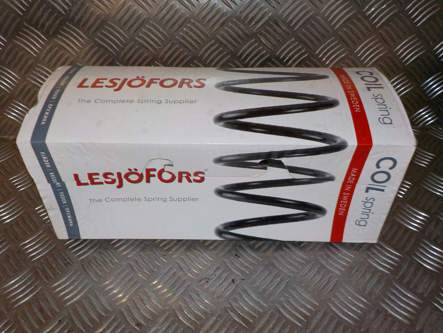 Peugeot 407 Bagfjeder Spiral Med OEM Nr. 5102K4 Fra Peugeot Ophugger