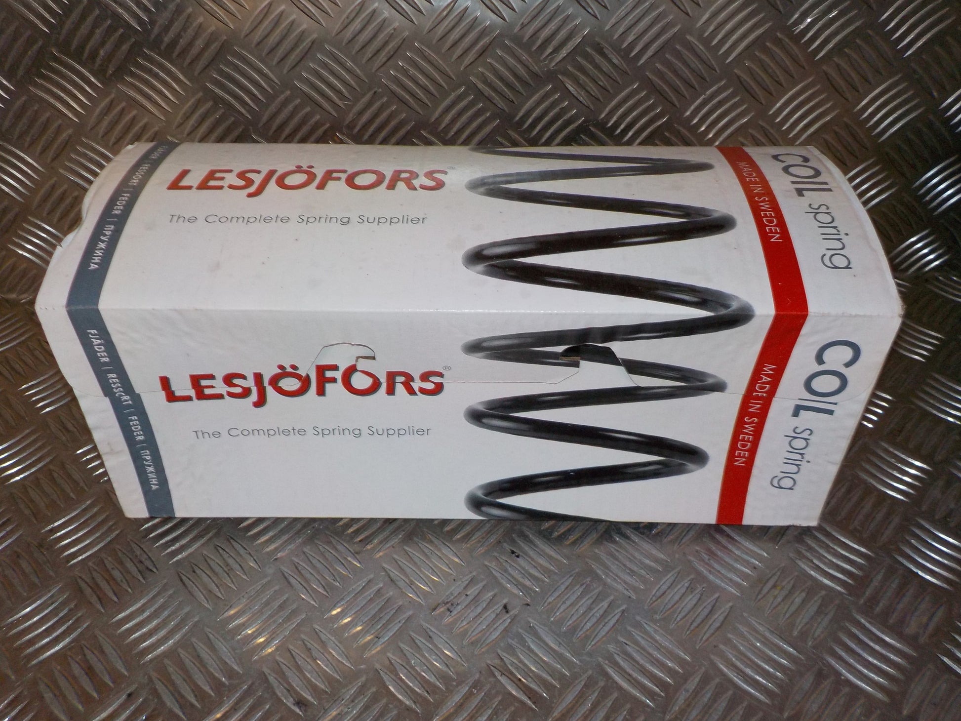 Peugeot 407 Bagfjeder Spiral Med OEM Nr. 5102K4 Fra Peugeot Ophugger