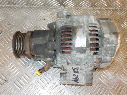 Hyundai Getz Generator M/Pumpe Med OEM Nr. 3730027601 Fra Hyundai Ophugger