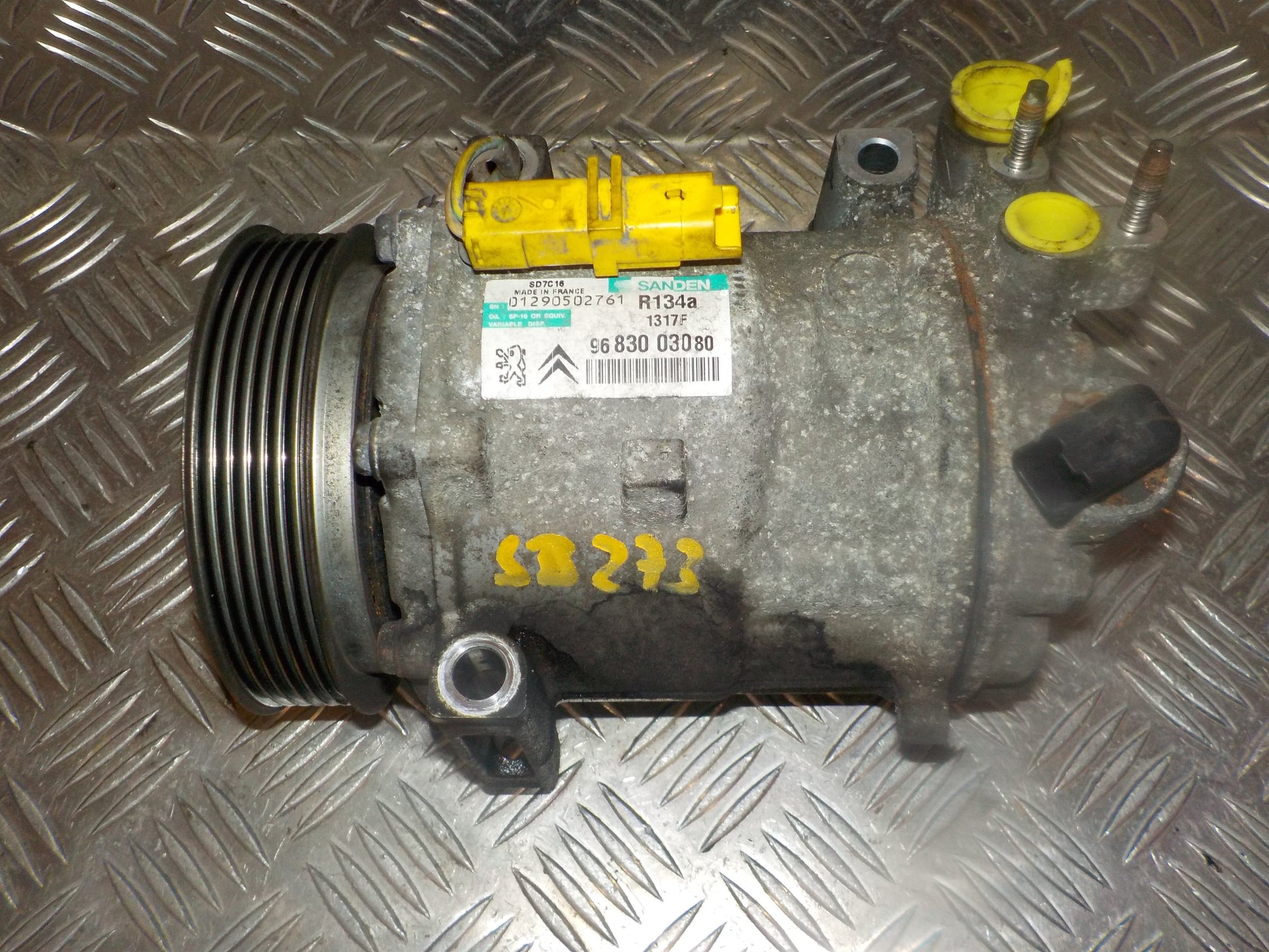 Citroen C5 Aircondition Pumpe Med OEM Nr. 9683003080 Fra Citroen Ophugger