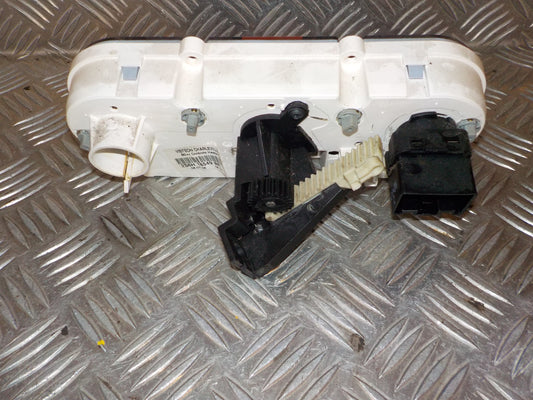 Ford Fiesta 6 Varmeregulering Med OEM Nr. 2sh618549be Fra Ford Ophugger