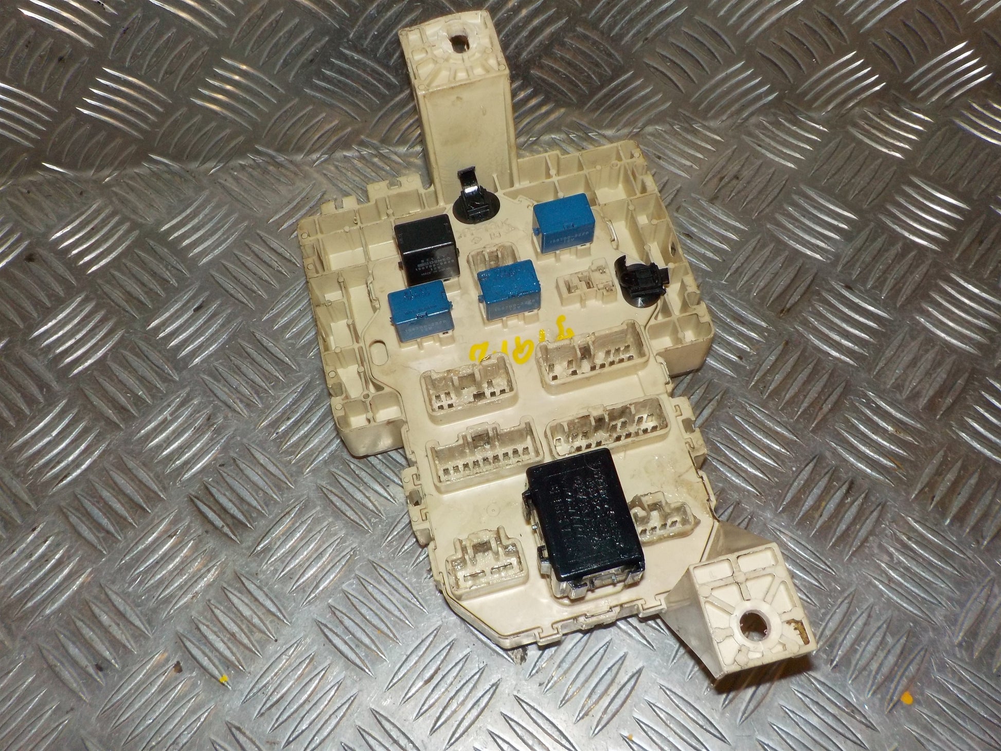 Opel Agila B Startspærre Med OEM Nr. 3392051K03 Fra Opel Ophugger