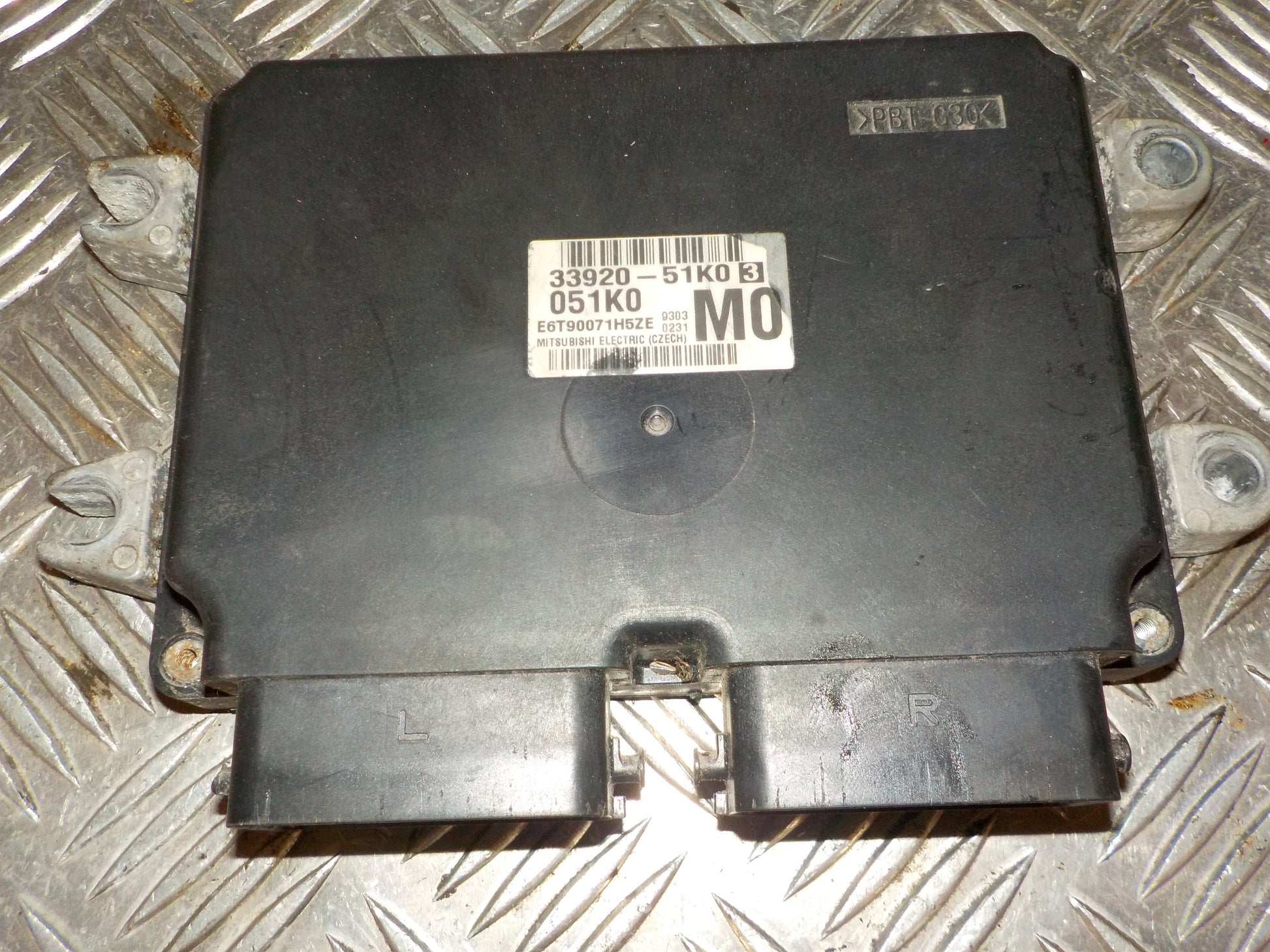 Opel Agila B Startspærre Med OEM Nr. 3392051K03 Fra Opel Ophugger