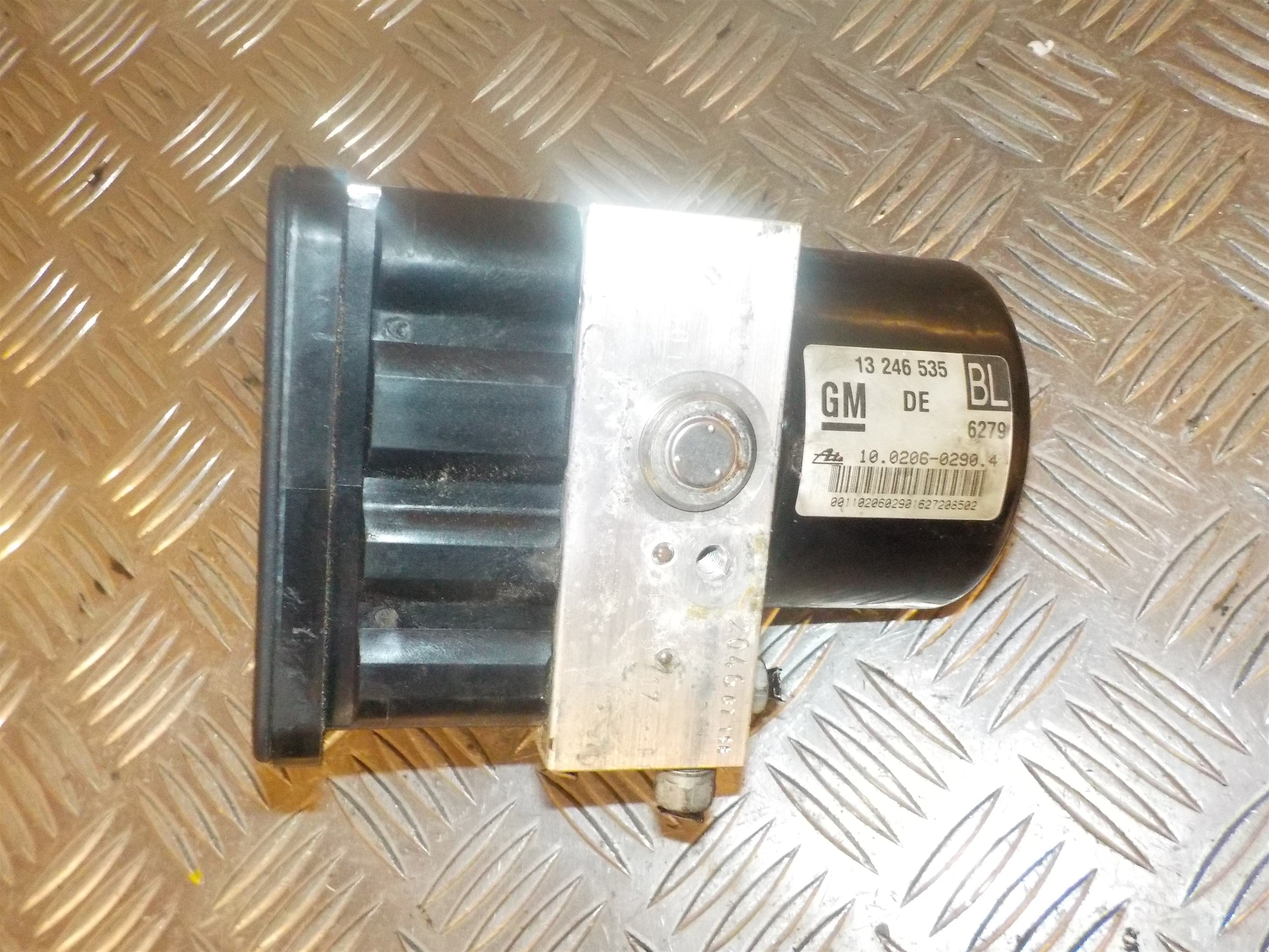 Opel Astra H ABS Pumpe Med OEM Nr. 13246535 Fra Opel Ophugger