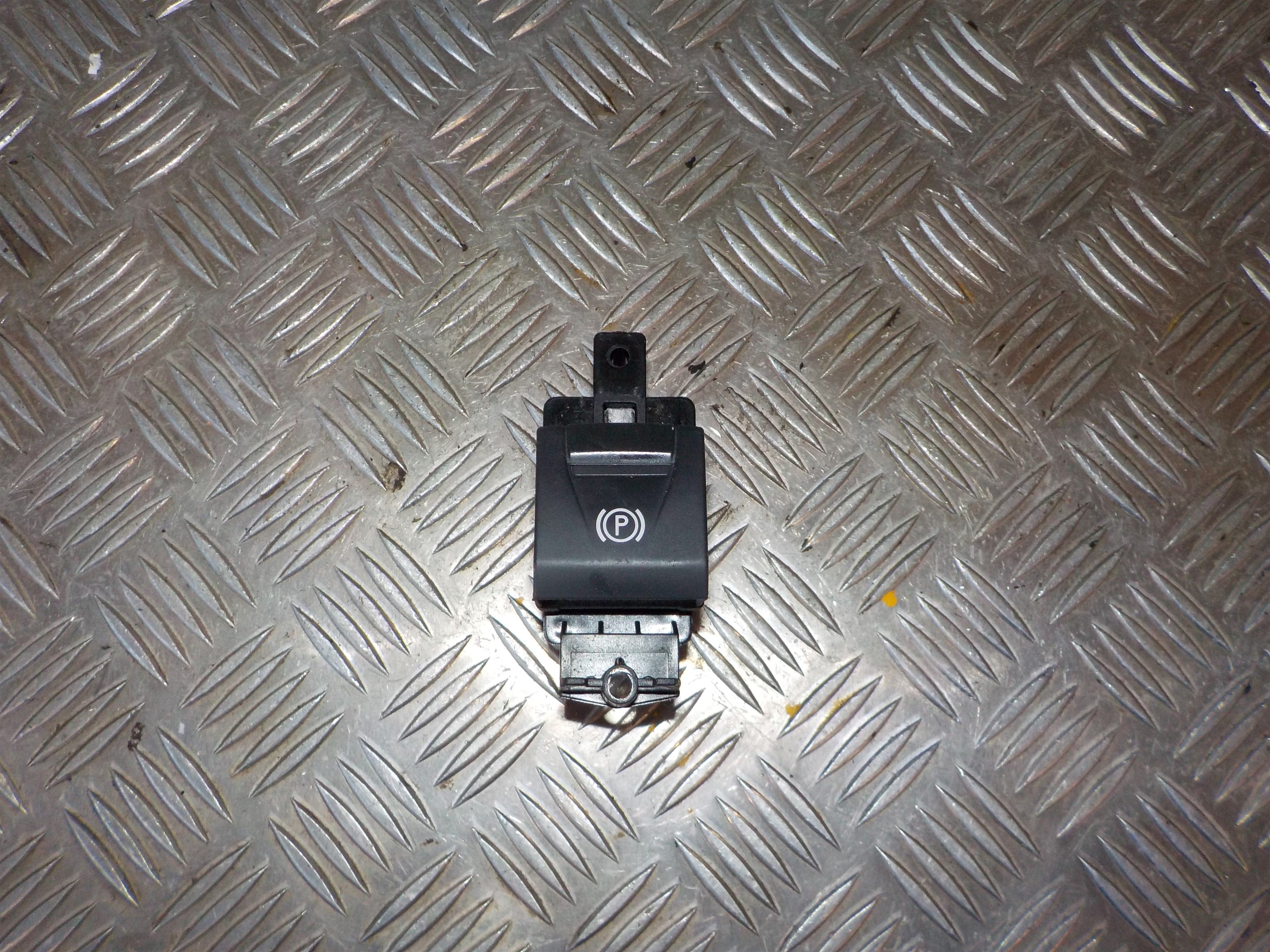 Renault Laguna 3 Håndbremse Med OEM Nr. 36321001R Fra Renault Ophugger