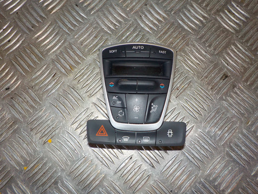 Renault Laguna 3 Varmeregulering Med OEM Nr. 275100002R Fra Renault Ophugger