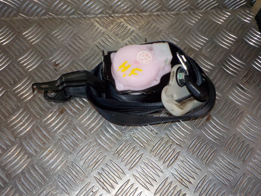 Mazda 2 DE Sikkerhedsseler For Med OEM Nr. T89383T Fra Mazda Ophugger
