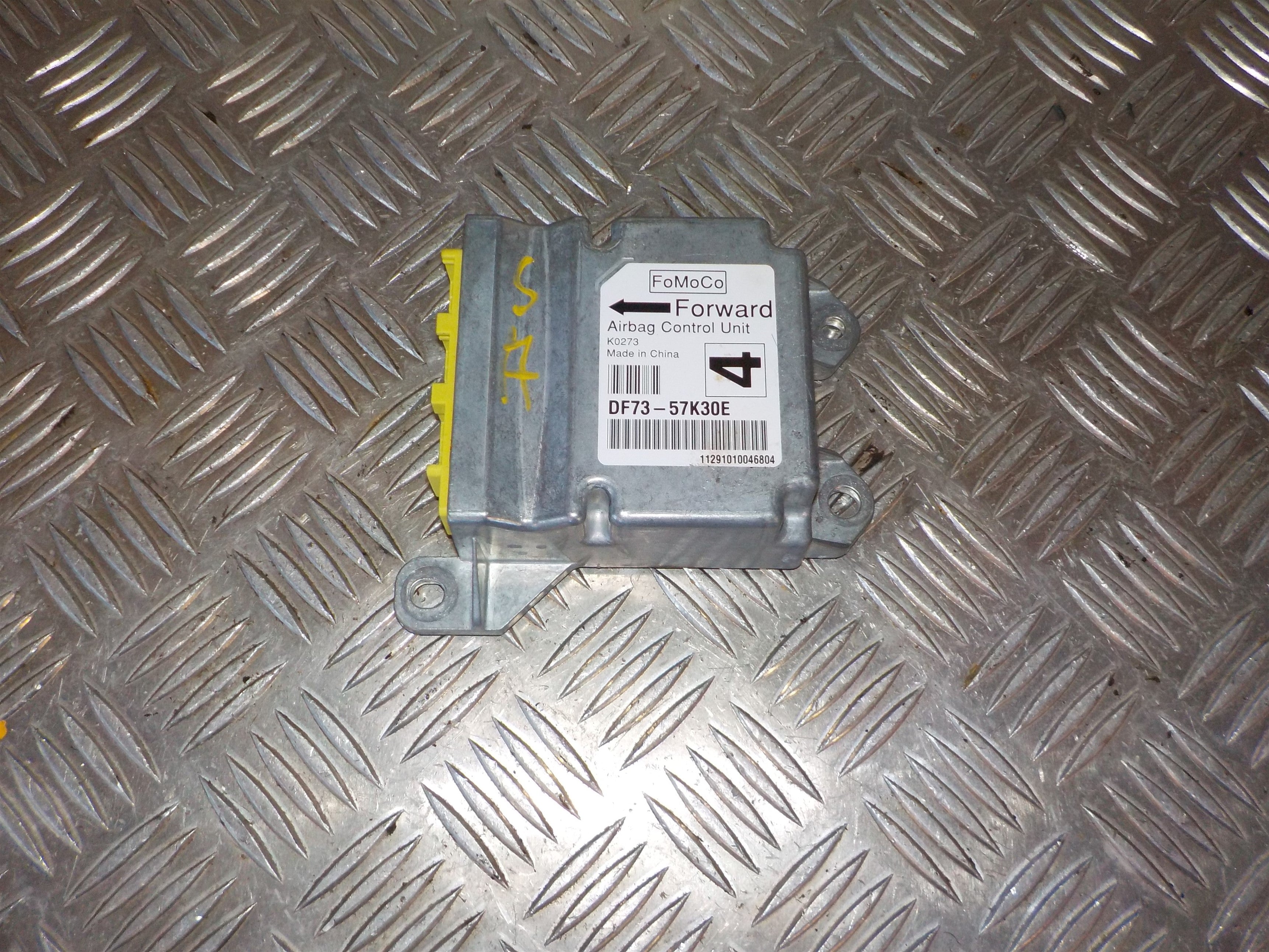 Mazda 2 De Airbag Elboks Med OEM Nr. DF7357K30E Fra Mazda Ophugger