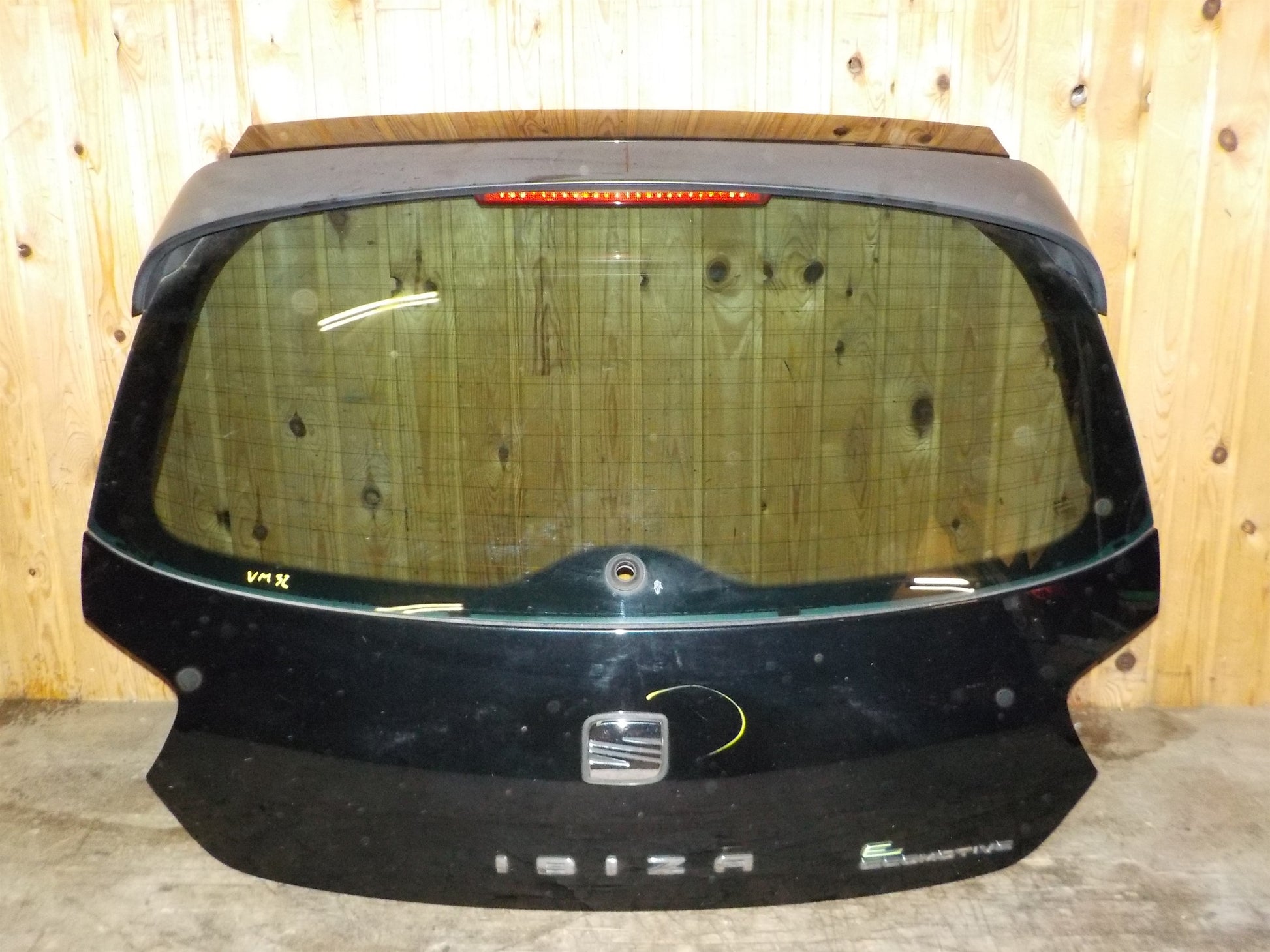 Seat Ibiza 6J Bagklap Med OEM Nr. 6J4827024 Fra Seat Ophugger