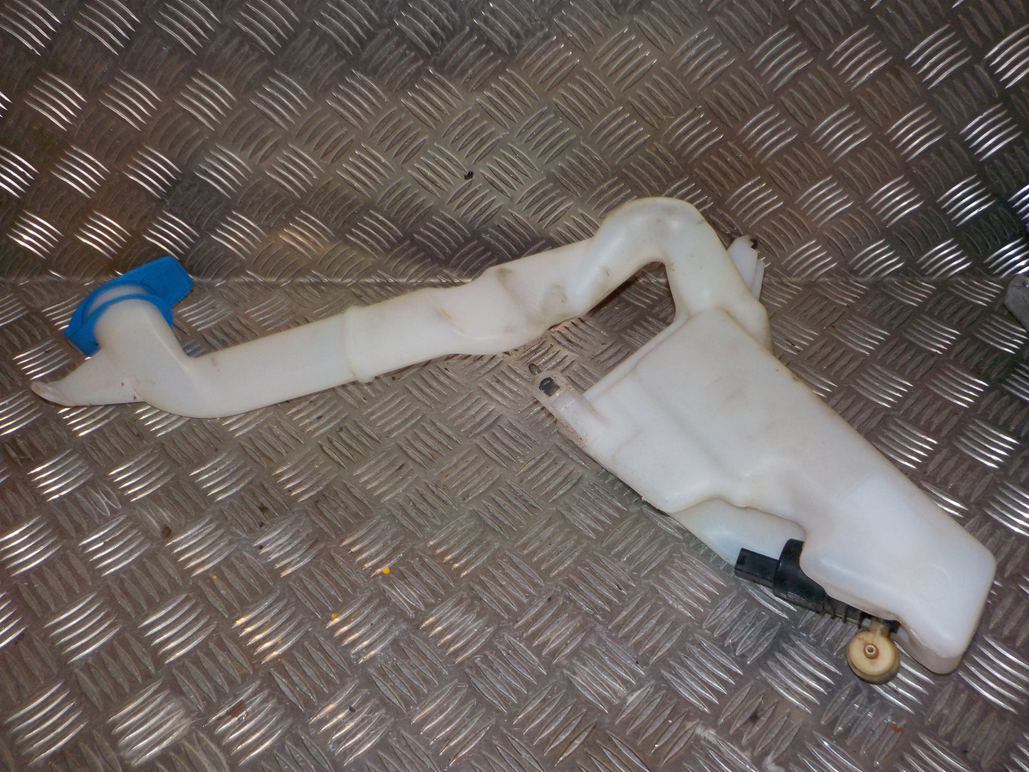 Seat Ibiza 6J Sprinkler M/Motor Med OEM Nr. 6Q0955453M Fra Seat Ophugger