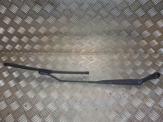 Nissan Micra K12 Viskerarm Med OEM Nr. 80008647 Fra Nissan Ophugger