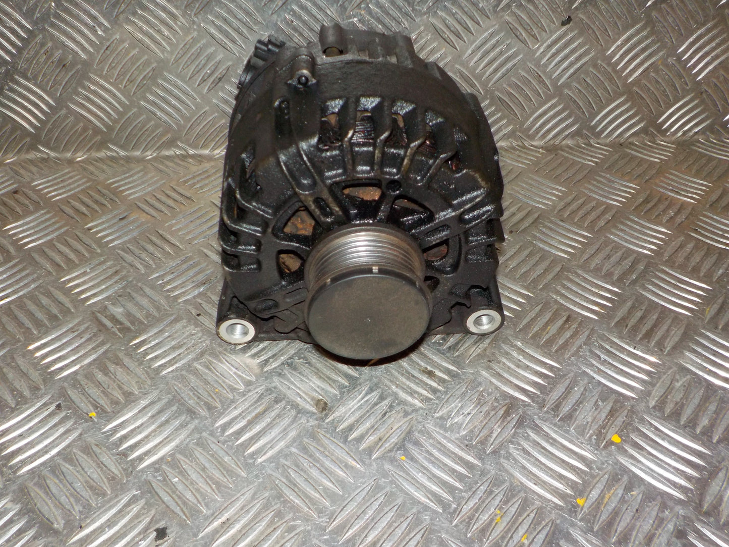 Citroen C3 Picasso Generator Med OEM Nr. 9665617780 Fra Citroen Ophugger