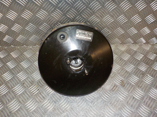 Renault Twingo 2 Bremseforstærker Med OEM Nr. 8200910008A Fra Renault Ophugger
