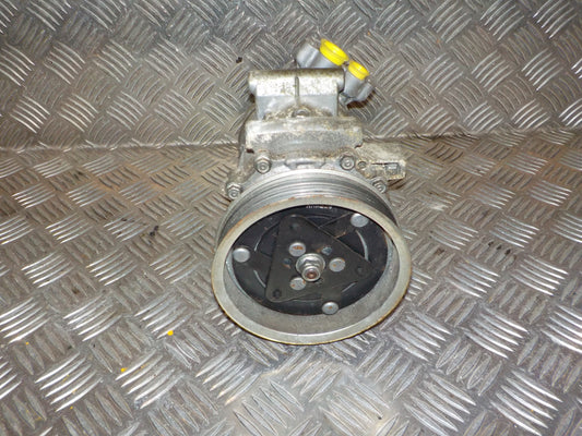 Renault Twingo 2 Aircondition Pumpe Med OEM Nr. 8200819568B Fra Renault Ophugger