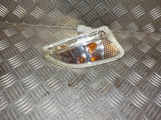 Renault Twingo 2 Blinklygte For Med OEM Nr. 261608090R Fra Renault Ophugger