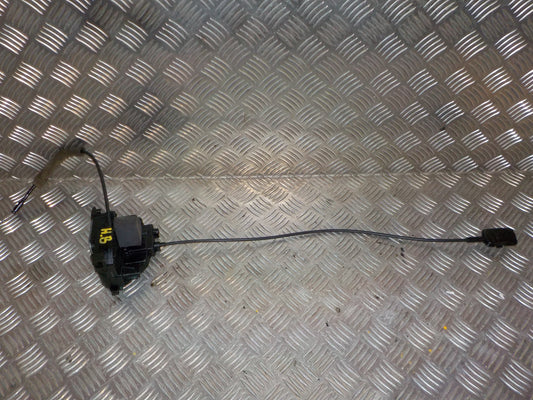 Renault Clio 3 Dørlås Med OEM Nr. 8200300129 Fra Renault Ophugger