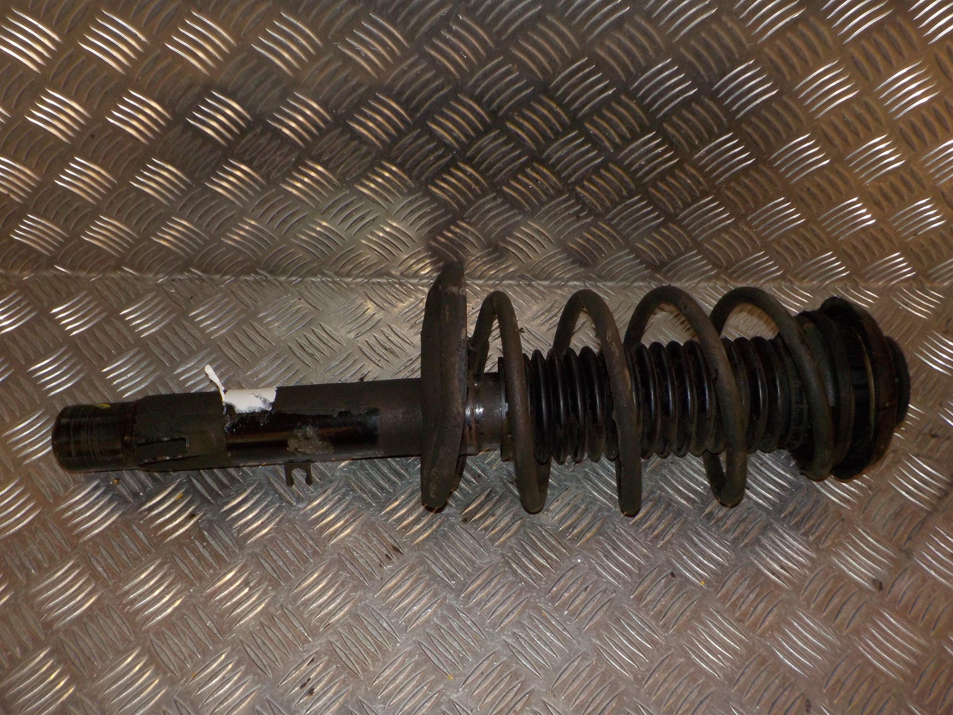 Citroen C3 II Fjederben For V Med OEM Nr. 9801736280 Fra Citroen Ophugger