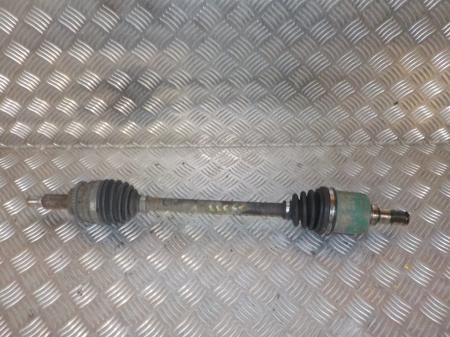 Suzuki Swift Trækaksel For V Med OEM Nr. Ophugger Fra Suzuki Ophugger