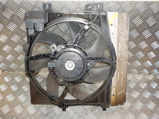 Citroen C3 II Kølerblæser El Med OEM Nr. 9812028580 Fra Citroen Ophugger