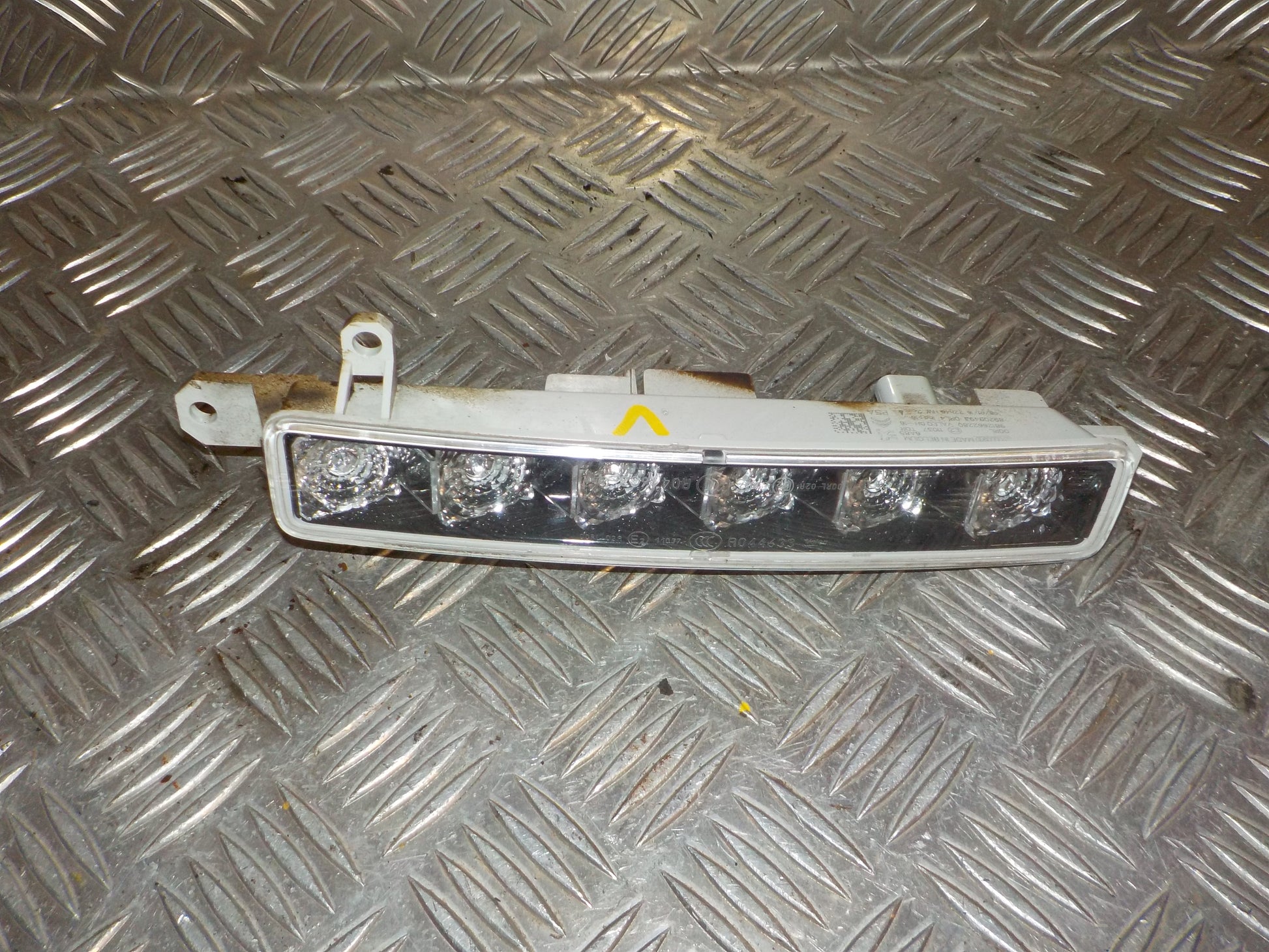 Citroen C3 II Kørelys / Led Lygte Med OEM Nr. 9812662280 Fra Citroen Ophugger