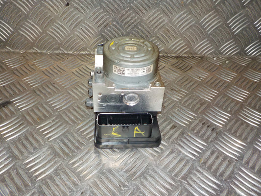 Citroen C3 II Abs Pumpe Med OEM Nr. 9814482680 Fra Citroen Ophugger