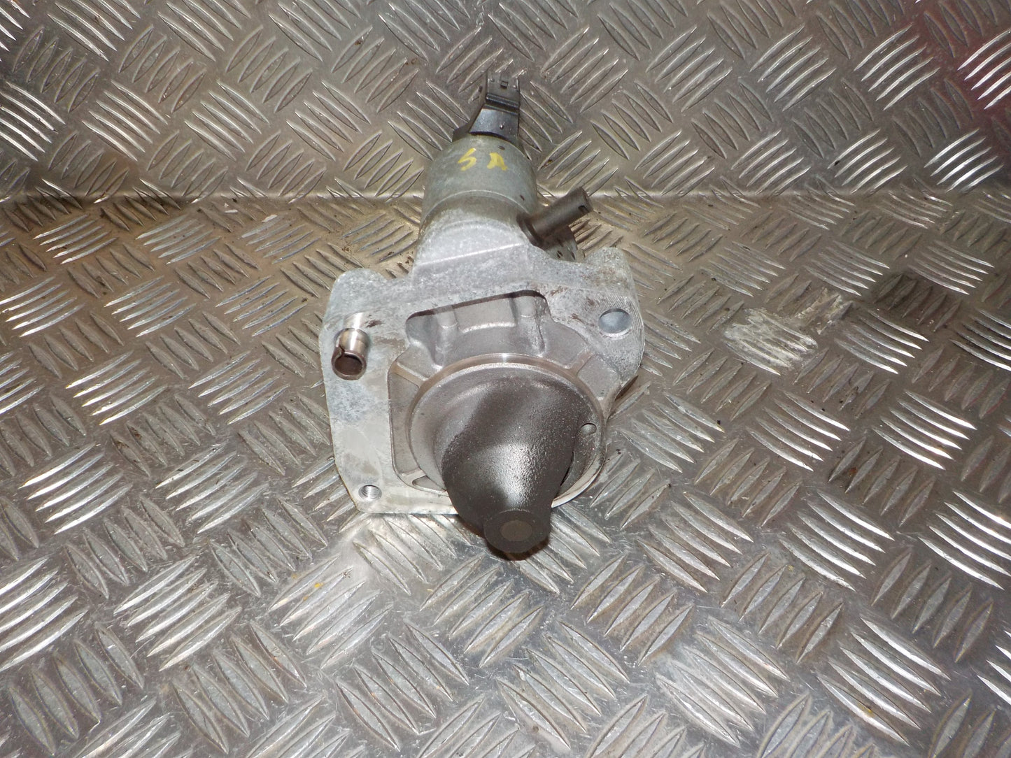 Citroen C3 II Starter Med OEM Nr. 9671530880 Fra Citroen Ophugger