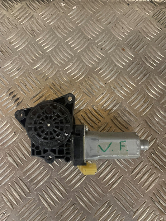 Hyundai I30 KM Rudemotor - Rudehejs Med OEM Nr. 824502L000	 Fra Hyundai Ophugger