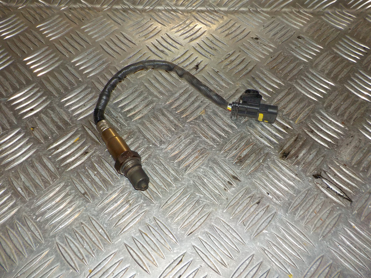 Peugeot 208 Lambda Sonde/Nox Sensor Med OEM Nr. 9810666880 Fra Peugeot Ophugger