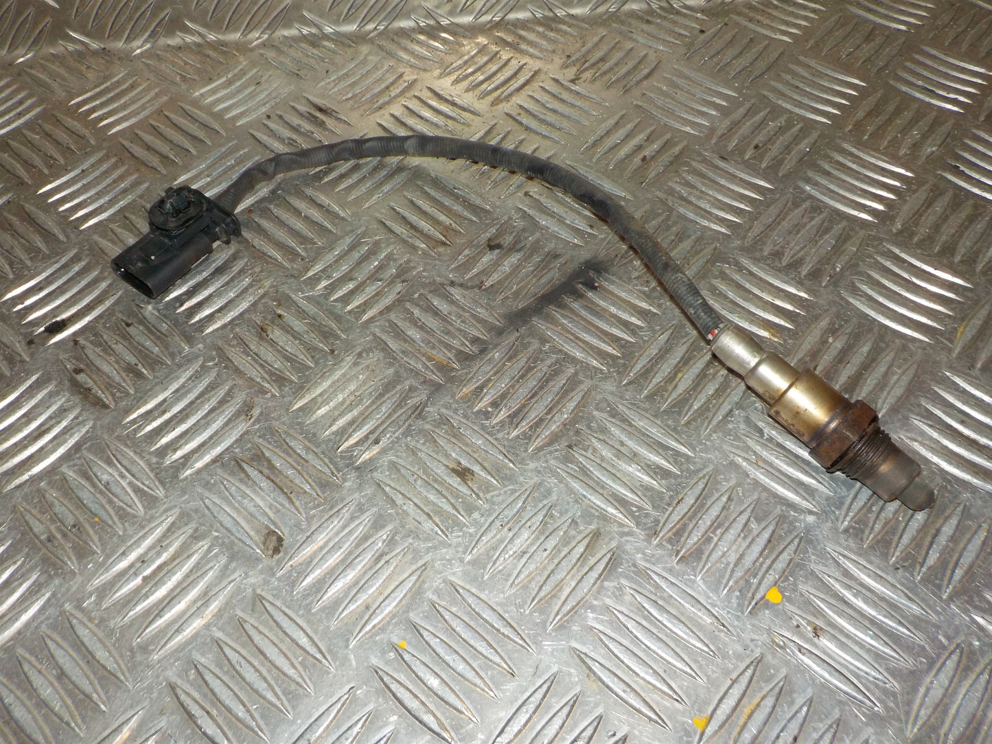 Peugeot 208 Lambda Sonde/Nox Sensor Med OEM Nr. 9810667080 Fra Peugeot Ophugger