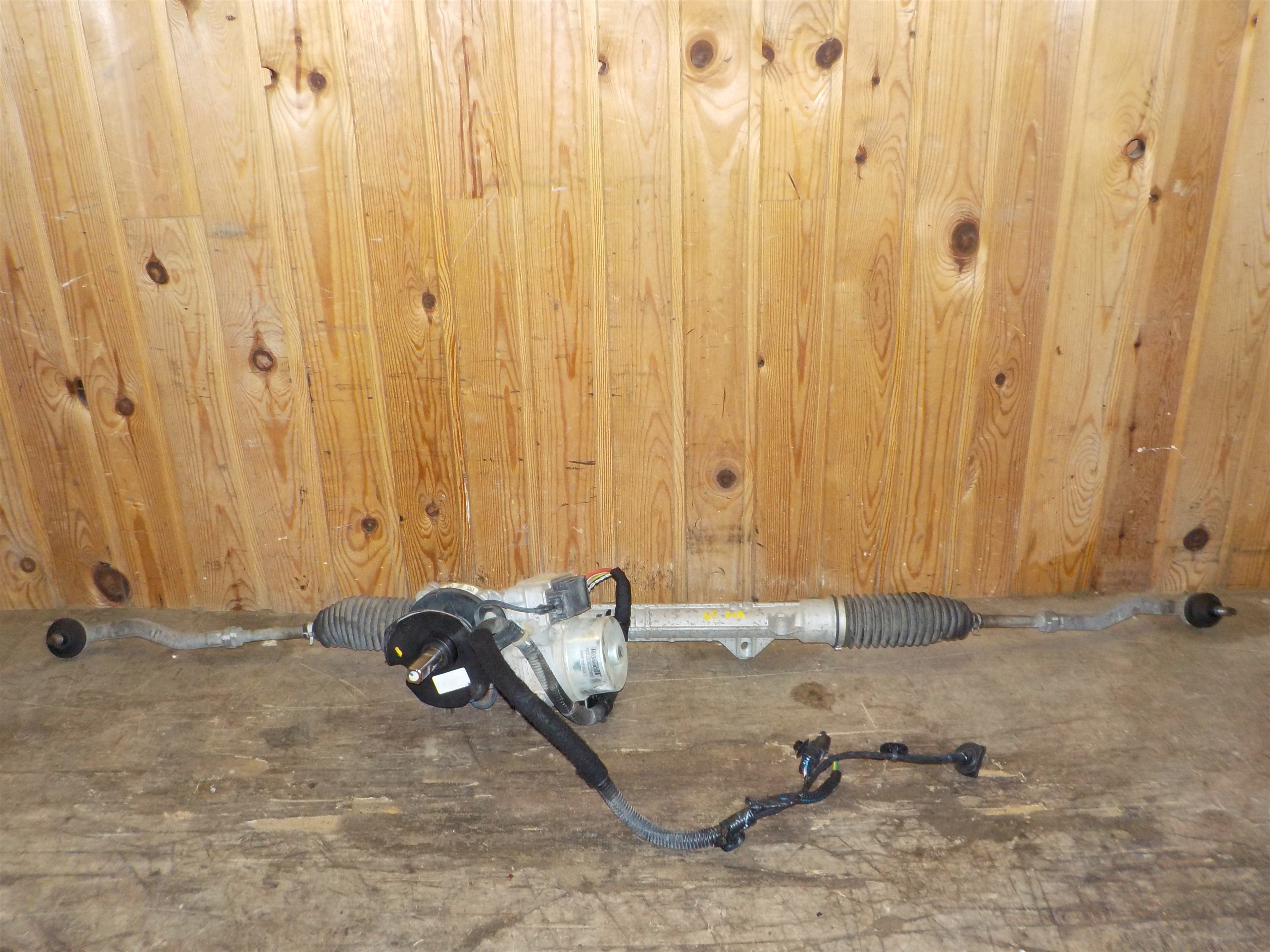 Peugeot 208 Tandstang Med OEM Nr. 1636424980 Fra Peugeot Ophugger