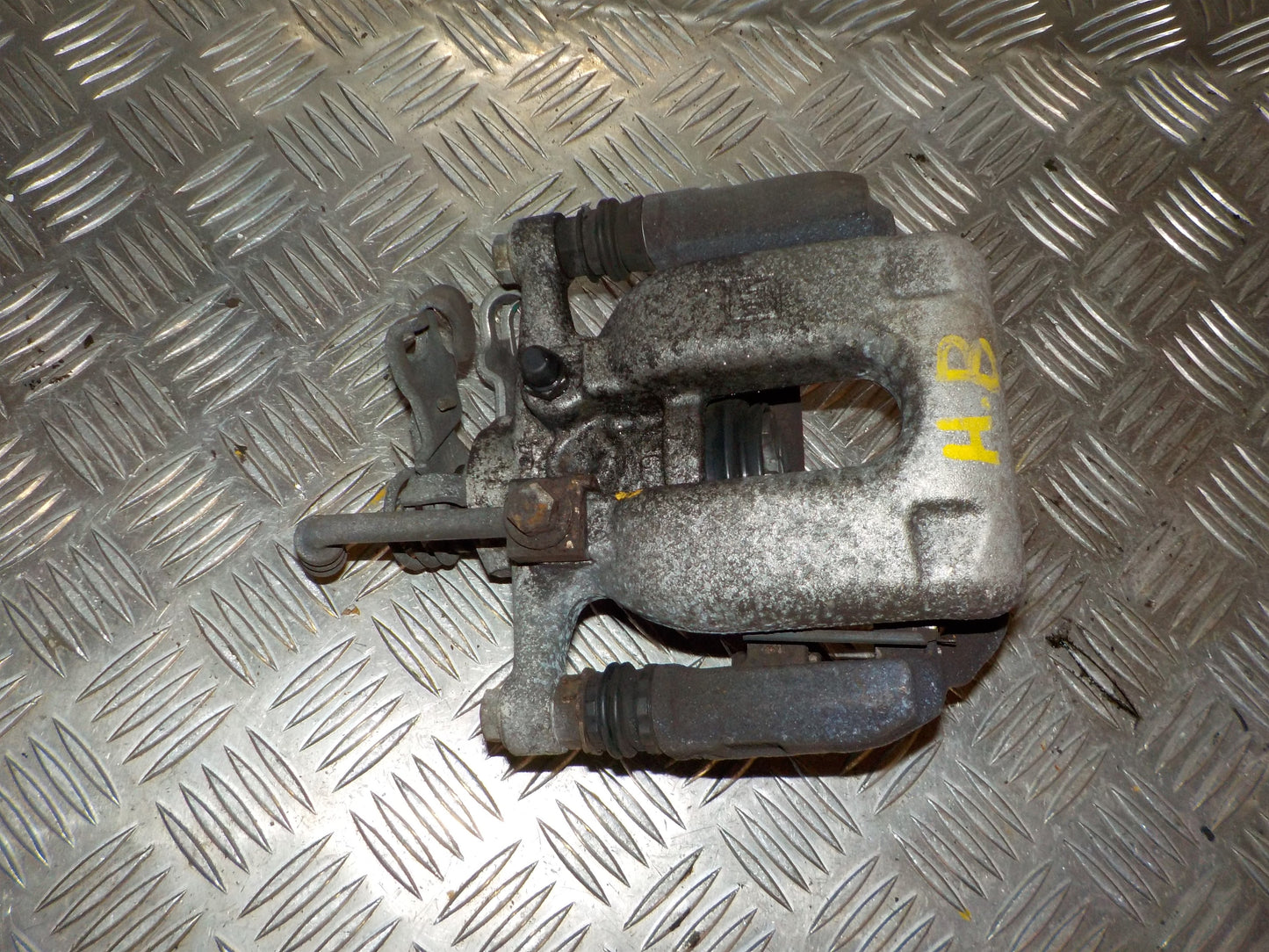 Opel Astra K Bremsekaliber HB Med OEM Nr. 13507389 Fra Opel Ophugger