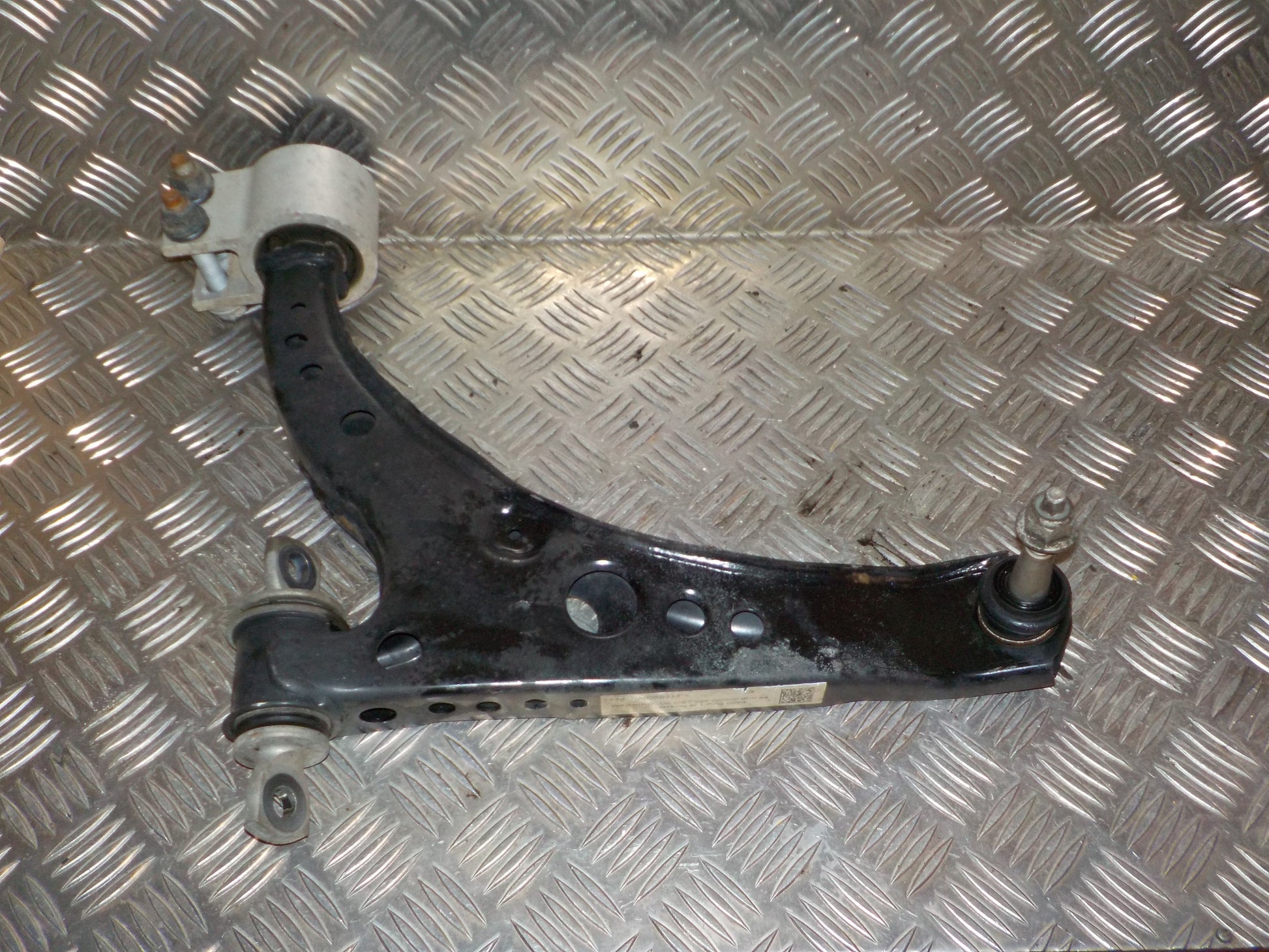 Opel Astra K Bærearm F.N. V Med OEM Nr. 39089344 Fra Opel Ophugger