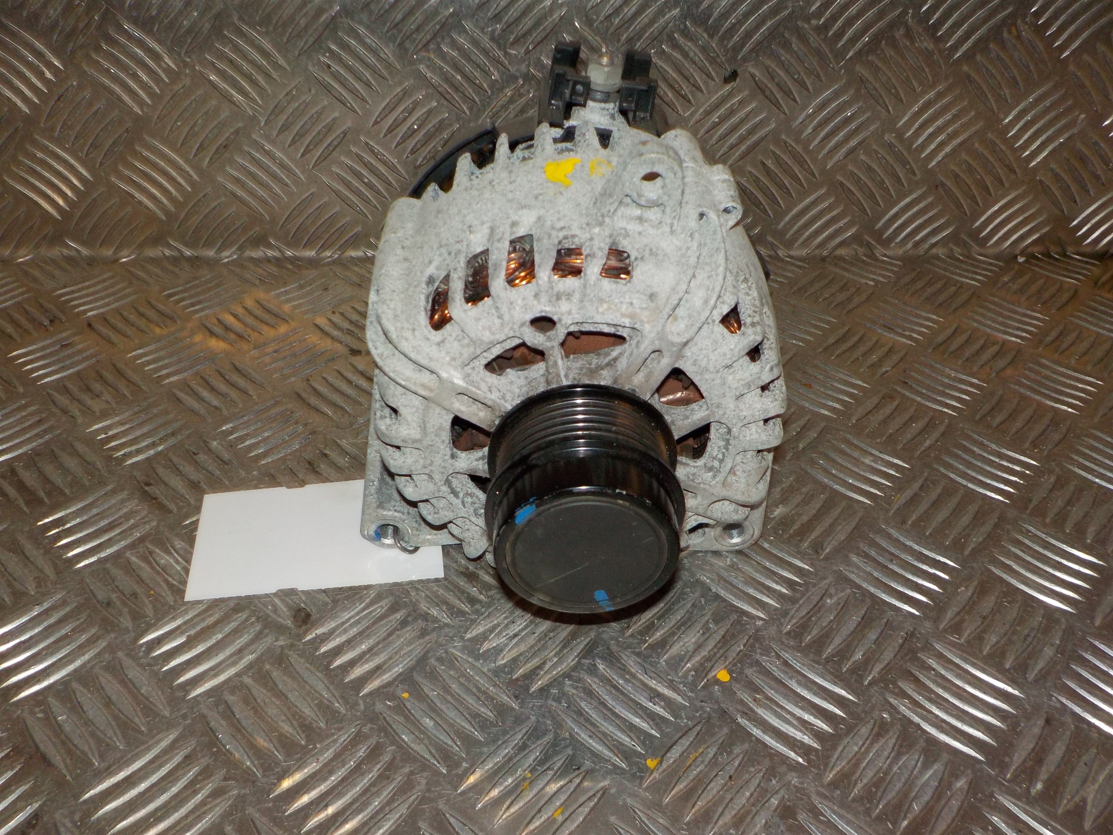 Opel Astra K Generator Med OEM Nr. 39154505 Fra Opel Ophugger