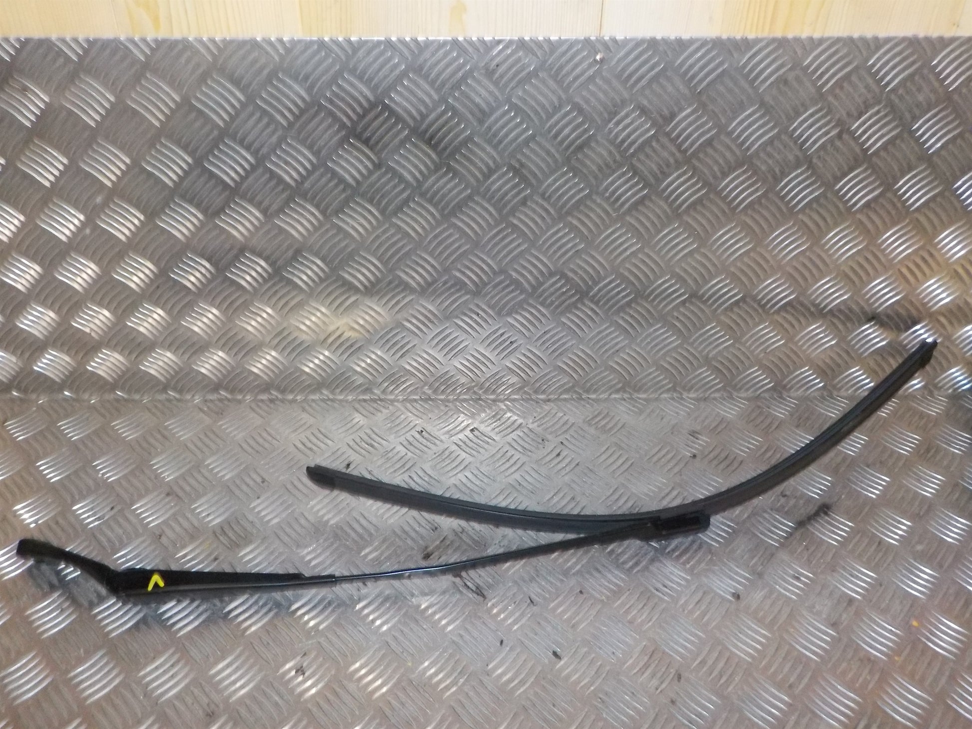 Opel Astra K Viskerarm Med OEM Nr. 39149320 Fra Opel Ophugger