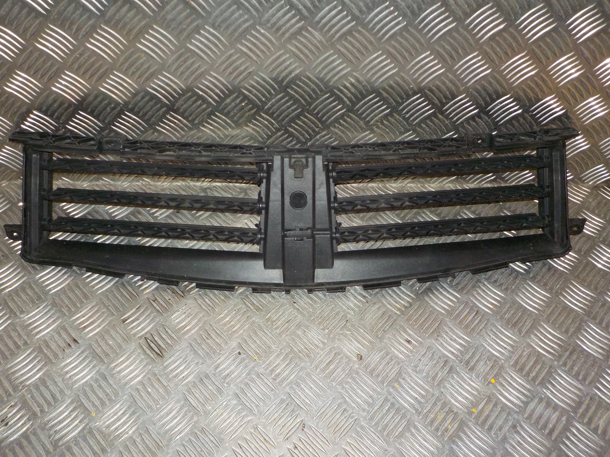 Opel Astra K Luftindtag For Med OEM Nr. 39130452 Fra Opel Ophugger